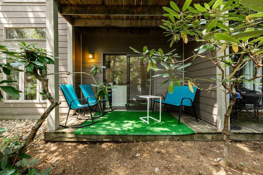 Cozy Condo In Wintergreen Resort That Sleeps 4! Lyndhurst Exterior photo